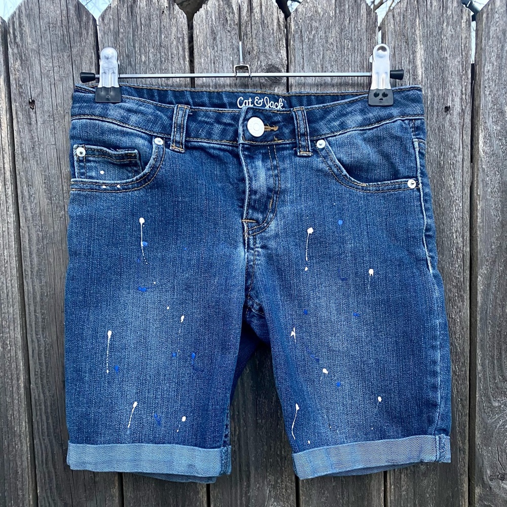 Cat & Jack distressed Bermuda shorts size 7/8